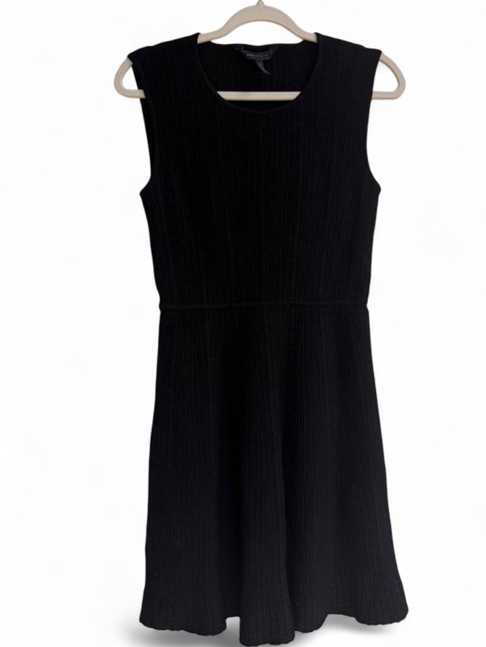 BCBGMaxAzria Black Sleeveless Ribbed Midi Dress